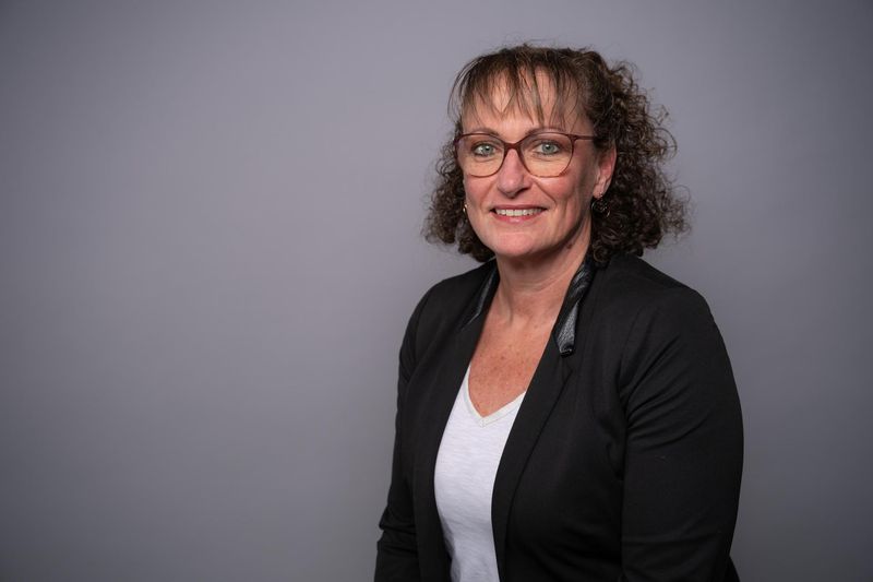 Collaboratrice-de-Marcy-L'Etoile